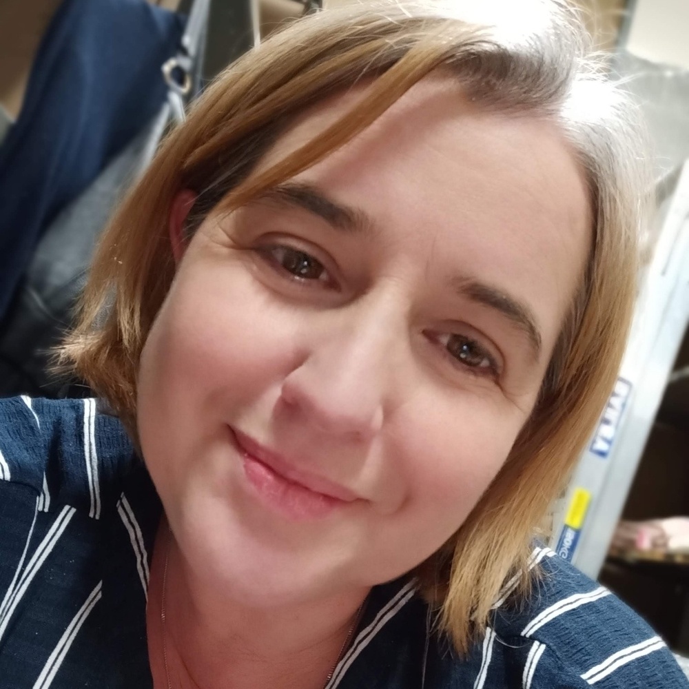 Meet your Posher, Angela